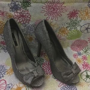 Sparkly Peep Toe Pumps