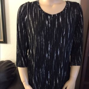 Apt 9 sharkbite hem tunic