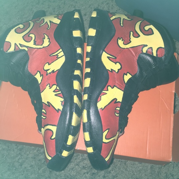 SOLD !! Air Jordan "Supreme" 10 - Picture 4 of 4