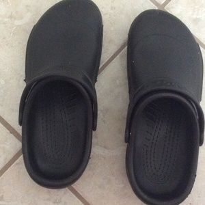 Crocs size 8-10w
