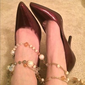 Burgundy Rampage Pumps❤️👠👠