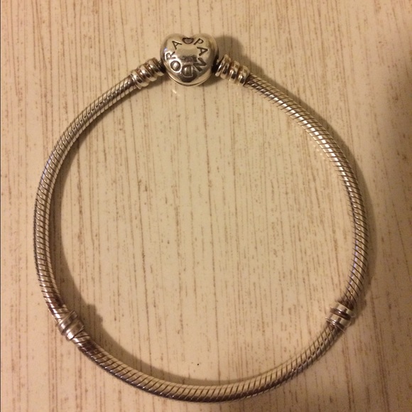 Pandora heart clasp bracelet