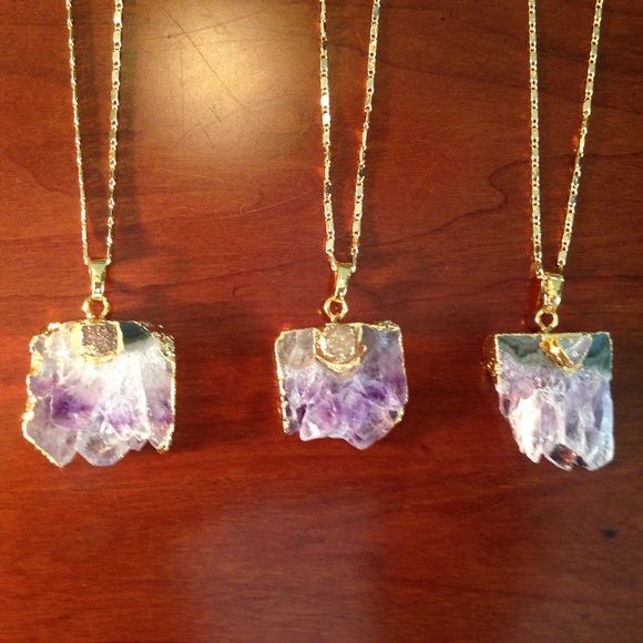 Gold Plated Amethyst Pendant Necklace - Picture 4 of 4