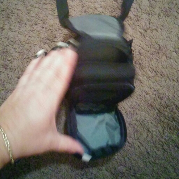 Camera case - Picture 3 of 4