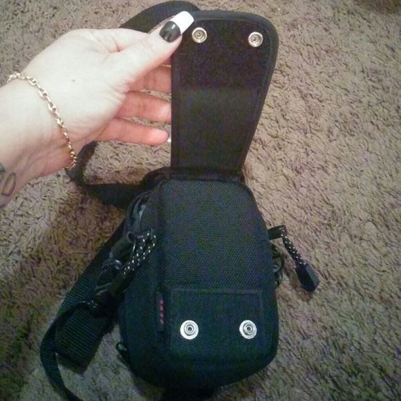 Camera case - Picture 4 of 4