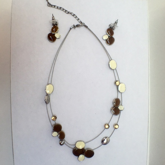 Necklace and earrings