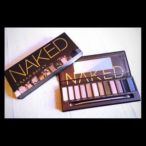 NAKED PALETTE