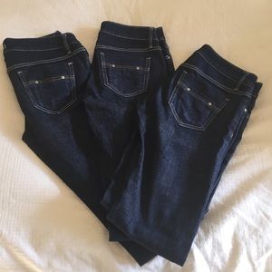 Dark wash classic skinny jeans