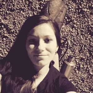 Meet your Posher, Nikki