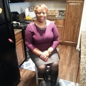 Meet your Posher, Valerie pope