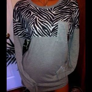 VS PINK long sleeve T-shirt