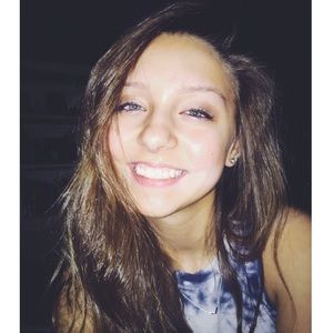 Meet your Posher, Abby