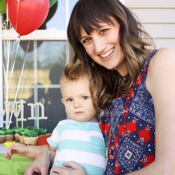 Meet your Posher, Joy