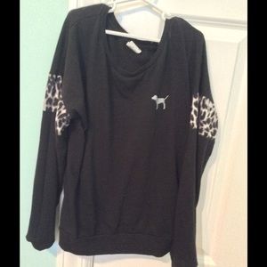 VS PINK long sleeve T-shirt