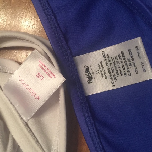 Bikini top and bottom - Picture 4 of 4