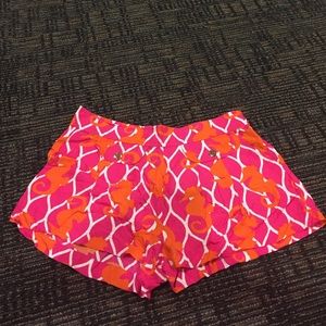 Size Medium rarely worn shorts!