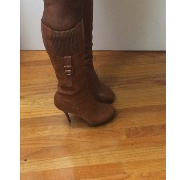 Boots - Picture 4 of 4
