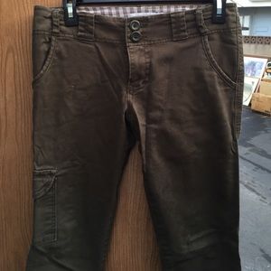 Sanctuary cargo pants in army green size 26