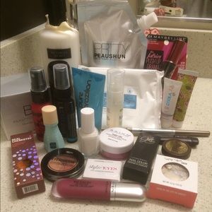 Amazing Beauty Grab Bag containing tons of goodies