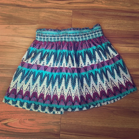 Look at this skirt!!