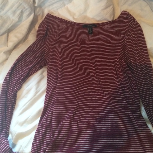 red and white striped longslevve flowy shirt