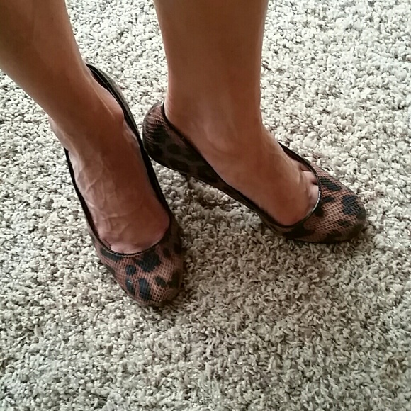 Style &co. Leopard pumps
