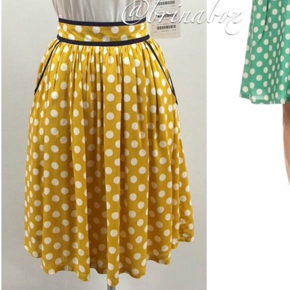 Dresses & Skirts - Polka Dot Skirt