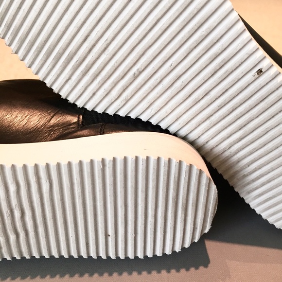 Everlane The Street Ankle Boot - Picture 4 of 4