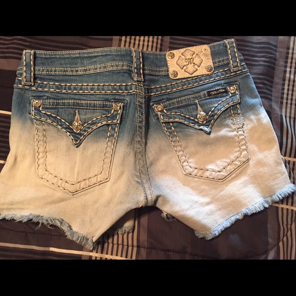 MISS ME SHORTS size 30