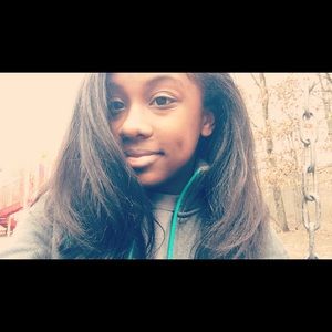 Meet your Posher, Sierra