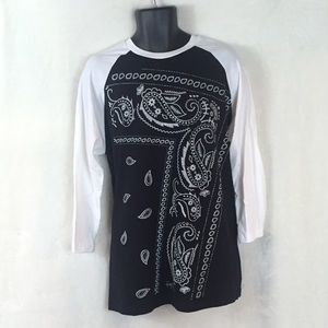 NWT Size XL Long Sleeve black and white jersey