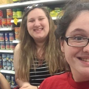 Meet your Posher, Alaina