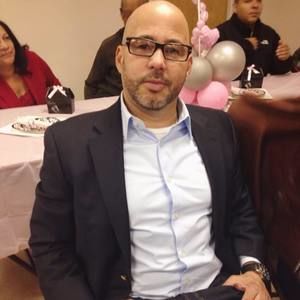 Meet your Posher, Carlos