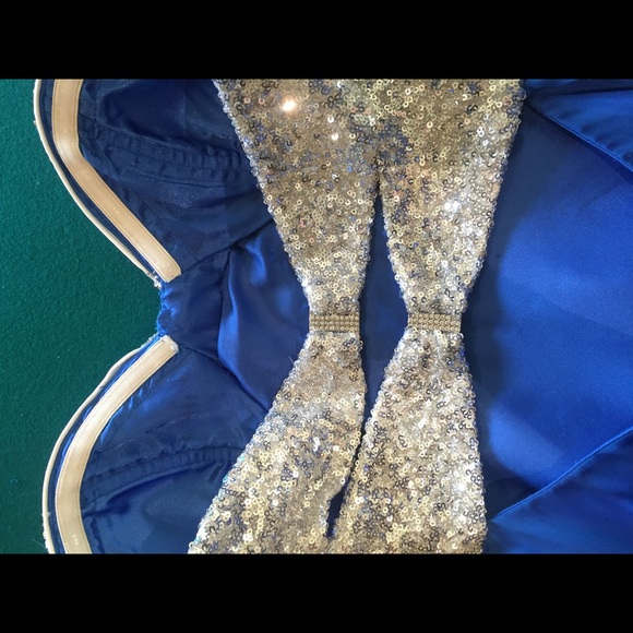 Extra pics La Femme prom dress additional pics💃 - Picture 3 of 4