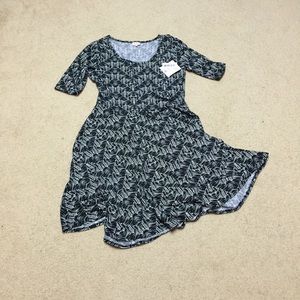 LuLaRoe Nicole Dress 2XL NWT