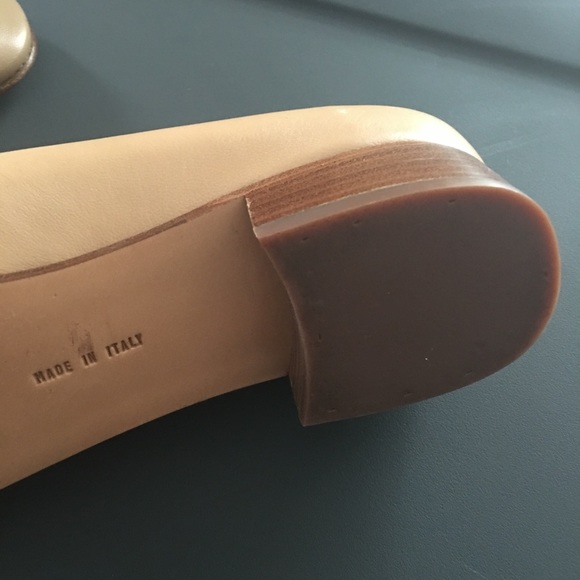 Not Available 🎉NWOB Authentic Ferragamo - Picture 2 of 2