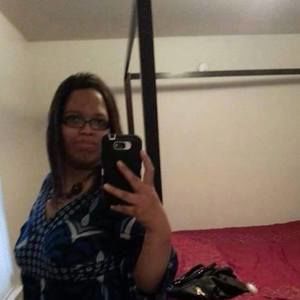 Meet your Posher, Latisha