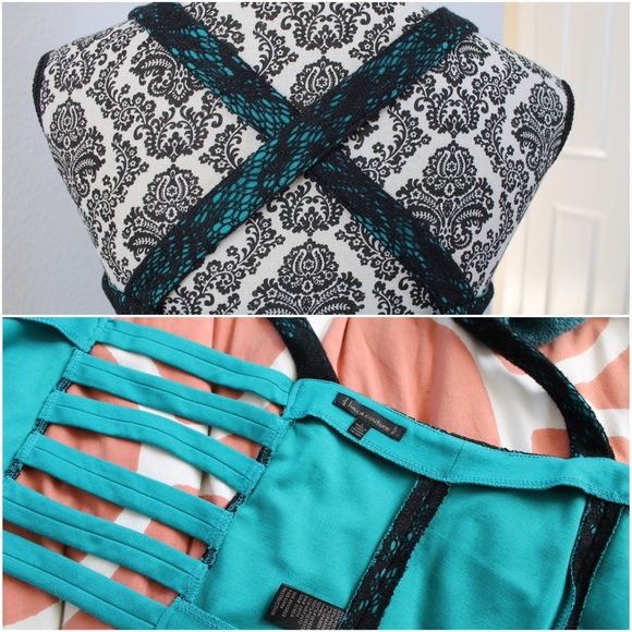 Lucca Couture Lace Bustier - Picture 4 of 4