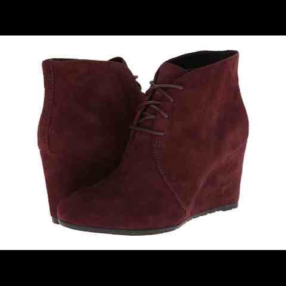 clarks rosepoint dew bootie