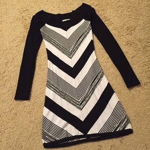 ▪️Amazing▪️Guess Sweater Dress