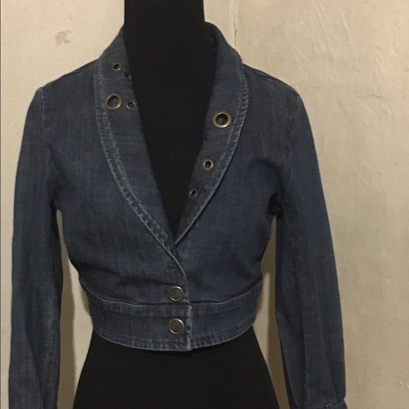 Size med cropped Forever 21 denim jacket