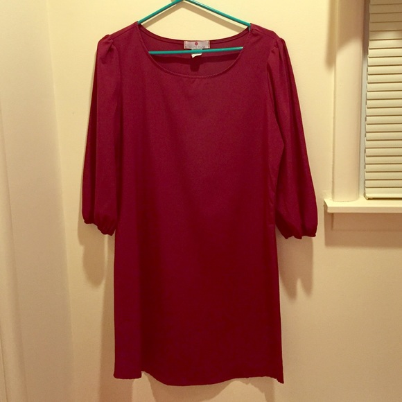 Maroon 3/4 shift dress. Never worn