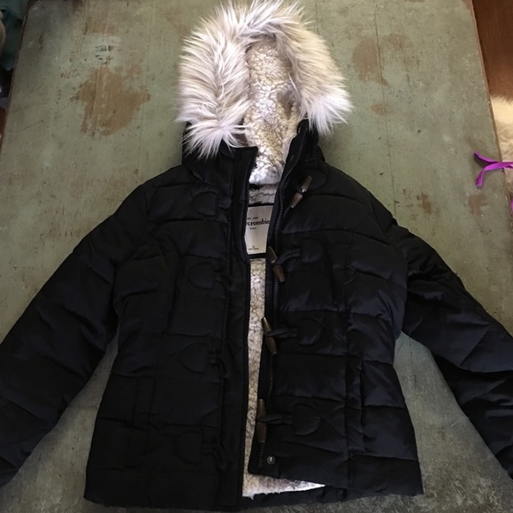 Abercrombie kids Sherpa puffer coat