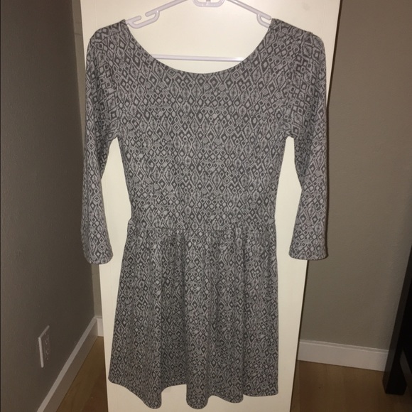 BP long sleeve dress