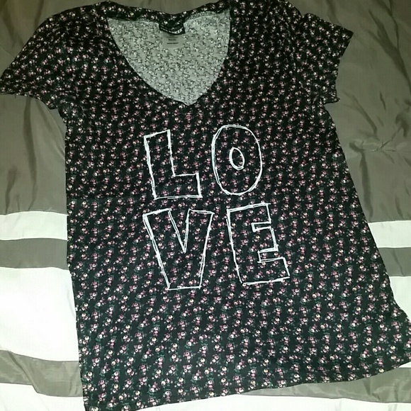 Cute LOVE top