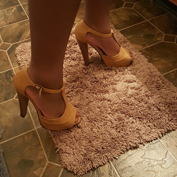 Nude heels