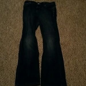 Boot cut jeans