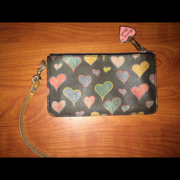 Dooney & Bourke wristlet - Picture 1 of 2