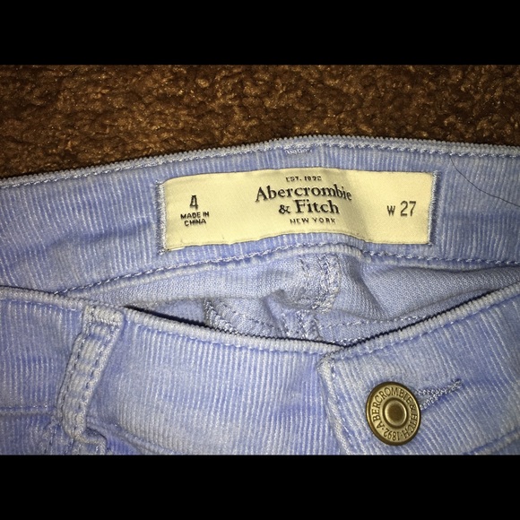 Jeans - Picture 3 of 3