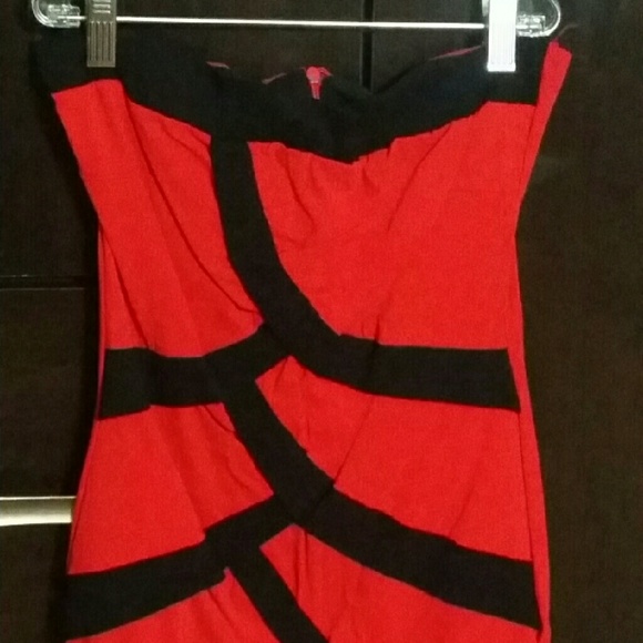 Dress - Picture 2 of 2
